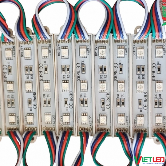 LED HẮT 3 BÓNG 7 MÀU, LED 3 BÓNG RGB