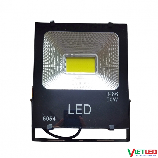 PHA 50W GIÁ RẺ ÁNH SÁNG TRẮNG