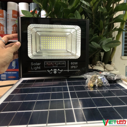 PHA NĂNG LƯỢNG MẶT TRỜI 60W